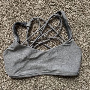 Lululemon Sports Bra (size 4)